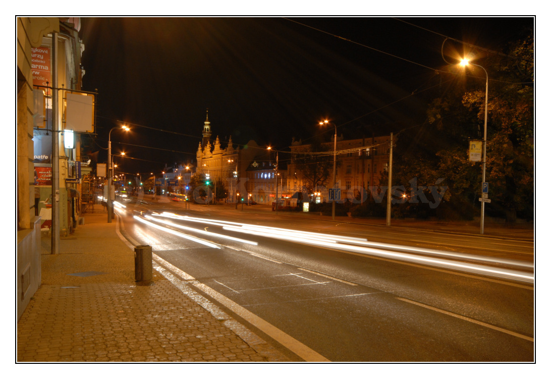 noční Plzeň