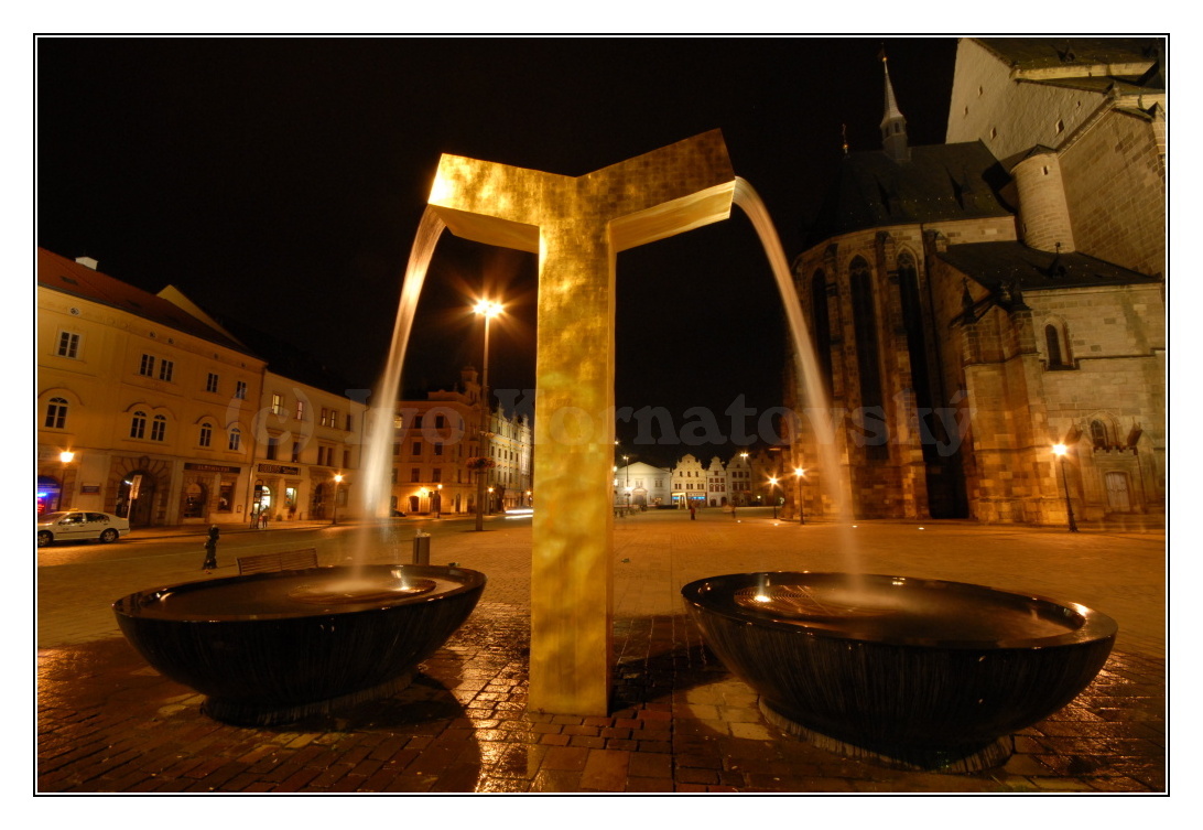 noční Plzeň