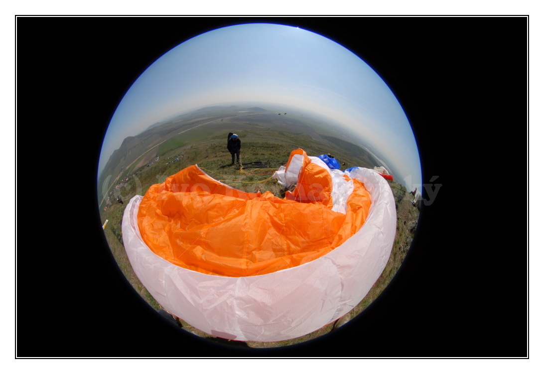 Paragliding